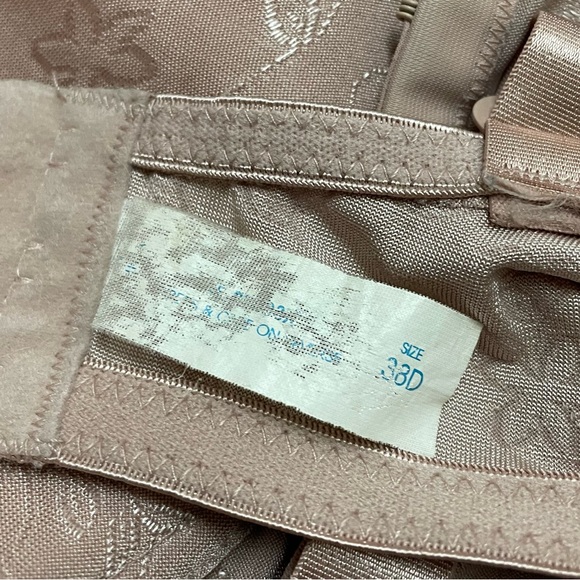 Three for Less Than The Price of One! Tan, Beige, & Black Bras, Size 38D - Picture 13 of 13